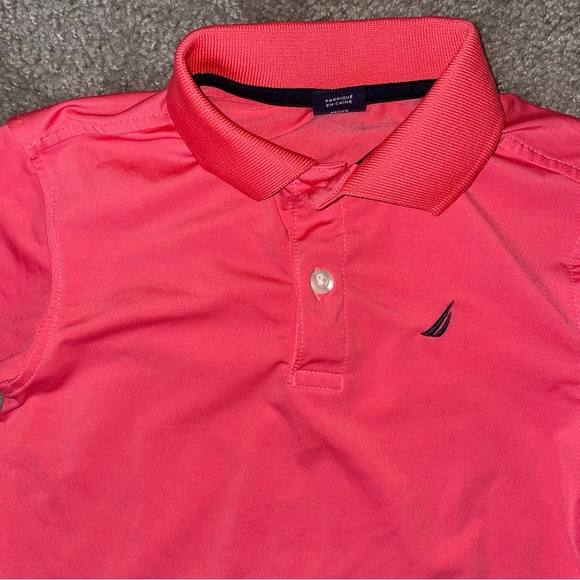 nautica/jumping bean trio of 2t shorts/shirt - Picture 3 of 8